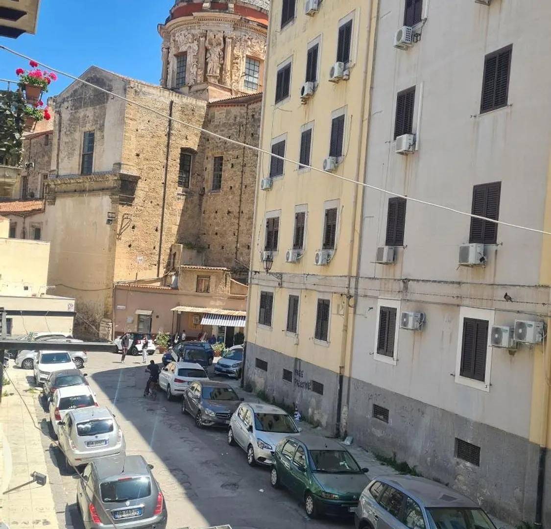 Apartamento Casa Cristy Palermo Italia